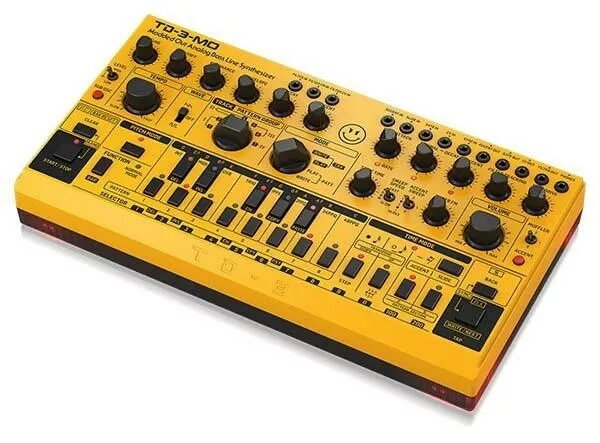 Analogs sintētizators Behringer TD-3-SB Gold —