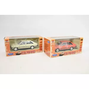 Die-cast model car Welly Polonez FSO 1:24 scale, metal body, collectible model