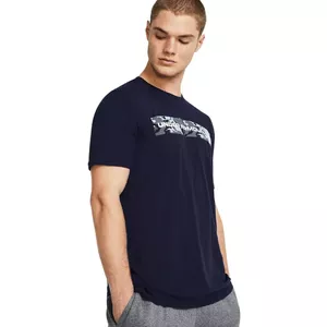 Мужская футболка Under Armour Camo Chest Stripe темно-синяя размер M