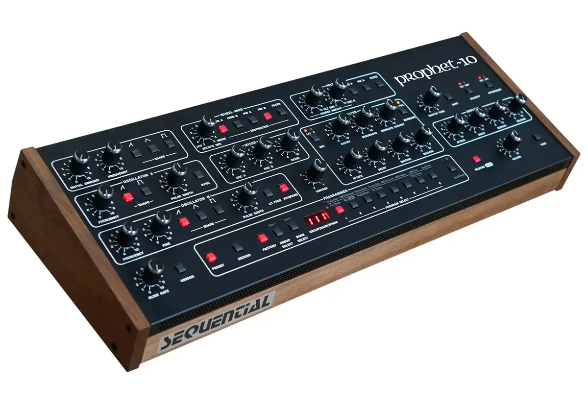 Sequential Prophet-10 Desktop SEQ 1110 analogue synthesiser Photo 4