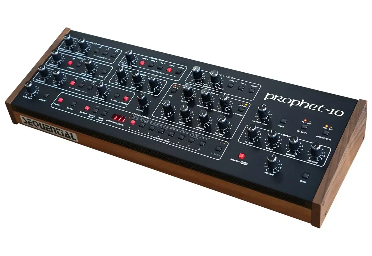 Sequential Prophet-10 Desktop SEQ 1110 analogue synthesiser Photo 5