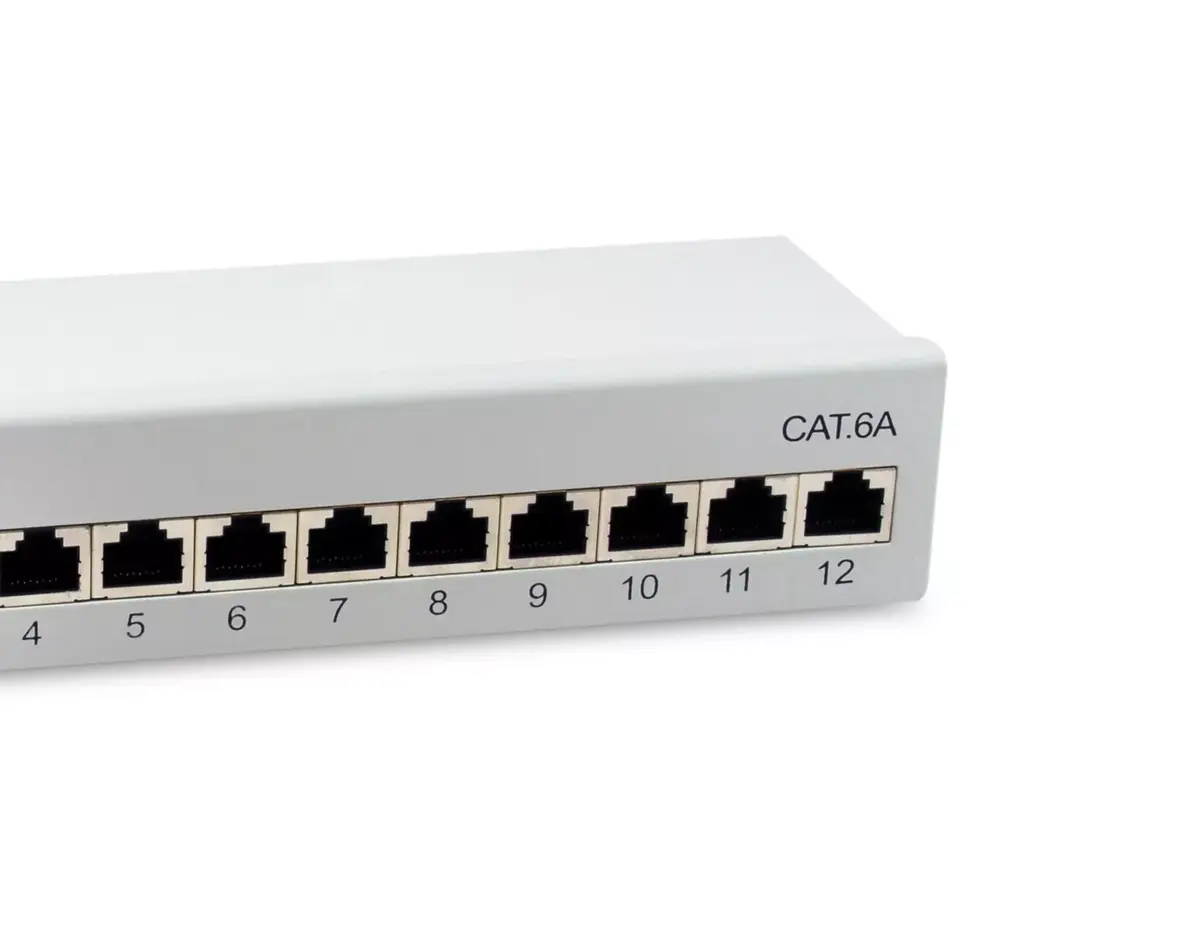 Patch Panel Equip 326522 Photo 4