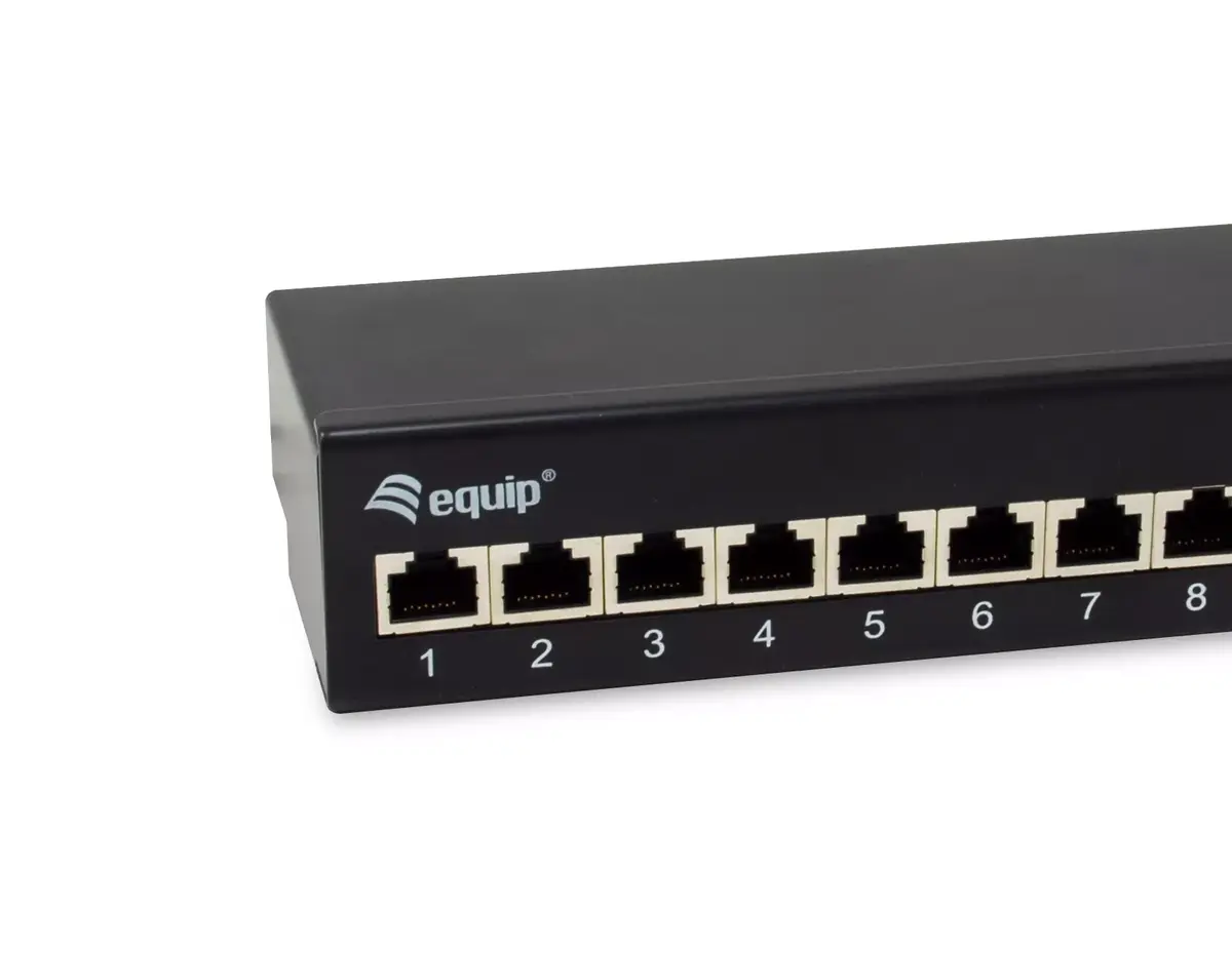 Patch Panel Equip 326622 Photo 3