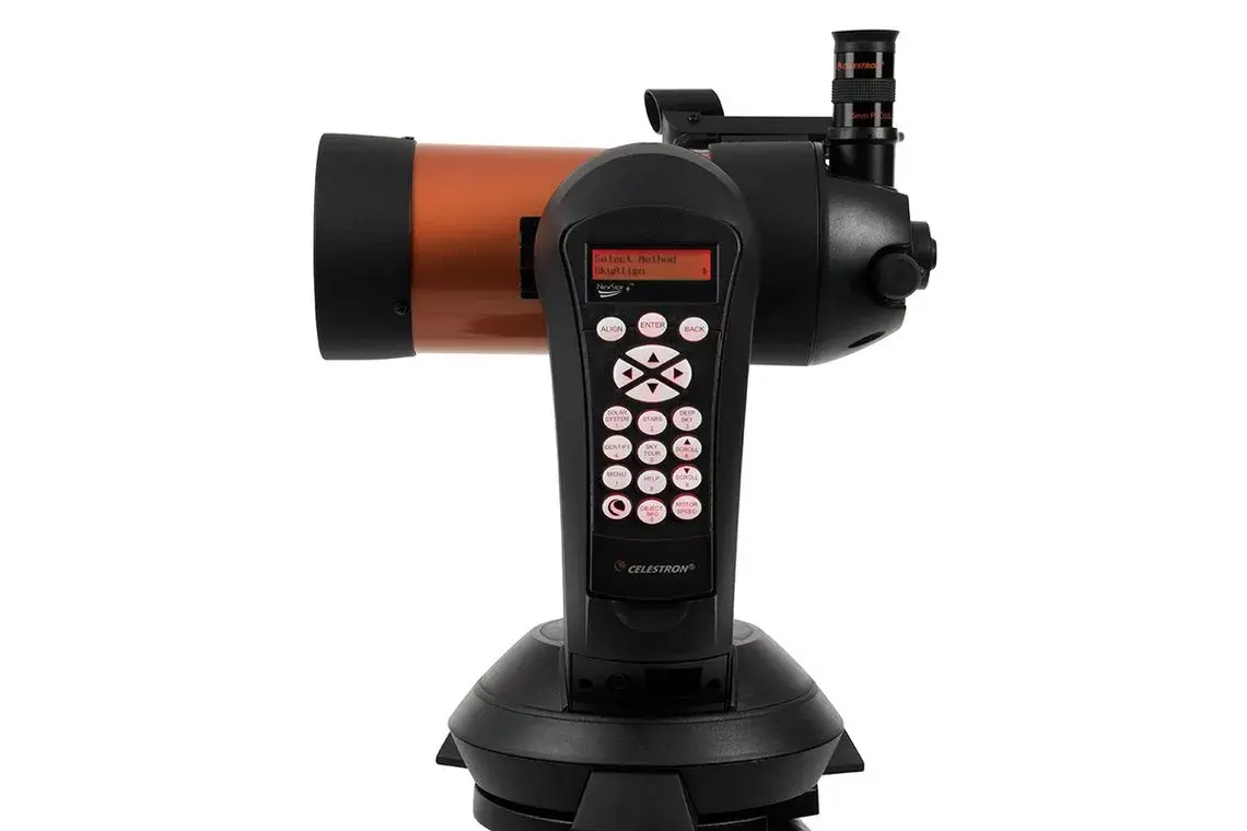 Teleskops Celestron NexStar 4SE Photo 7