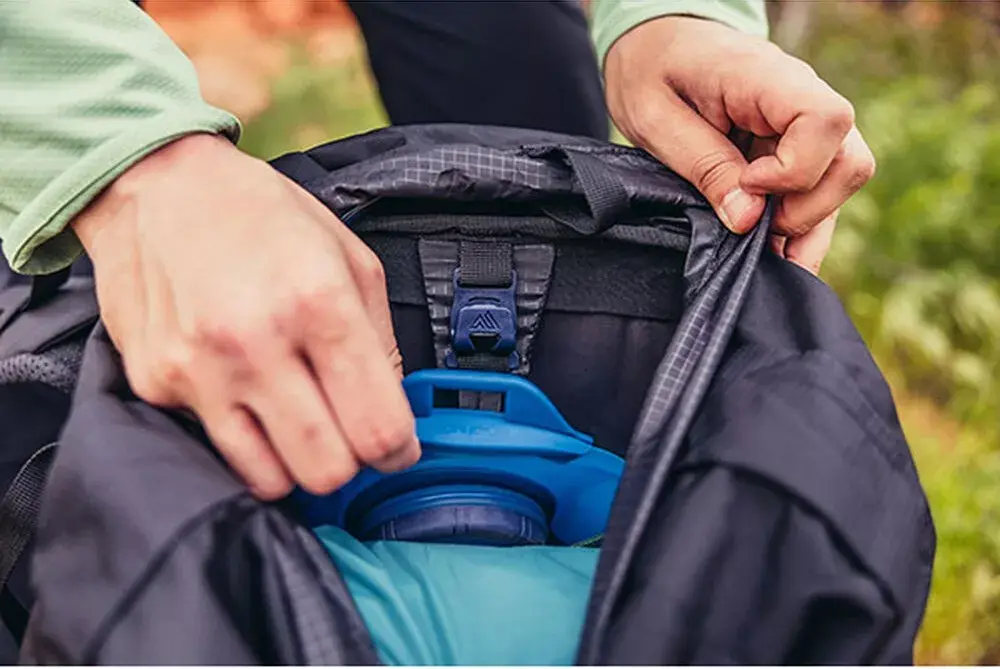 Gregory Stout 45 backpack Photo 7