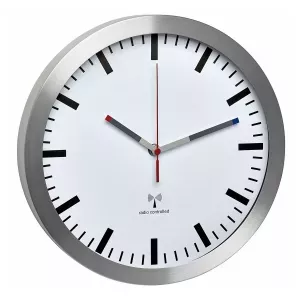 Аналоговые радиоуправляемые часы TFA-Dostmann 60.3528.02 алюминиевый корпус круглый