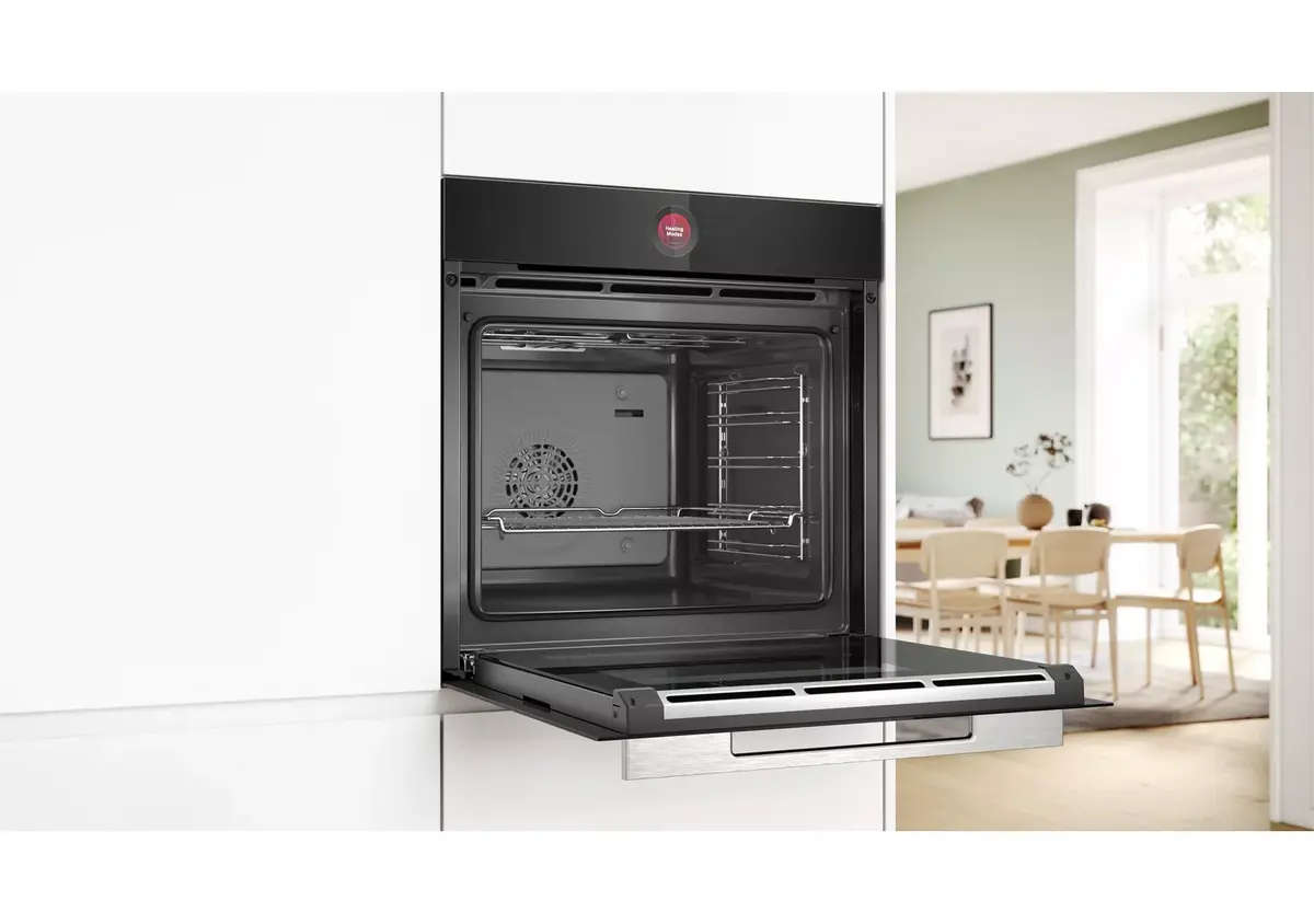 Bosch Serie 8 HBG7341B1 Oven Photo 4