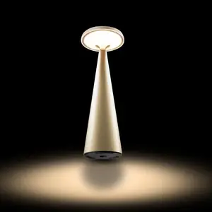 LED spuldze Century OPERA 1.9W 2700K 130 lm regulējama IP44