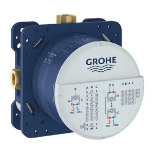 Flush-mount installation box GROHE Rapido SmartBox 1/2 (model 35604000) for concealed fittings