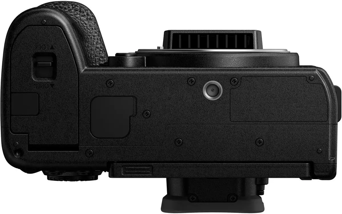 Panasonic Lumix DC-S5 II mirrorless camera 24–105mm Photo 10