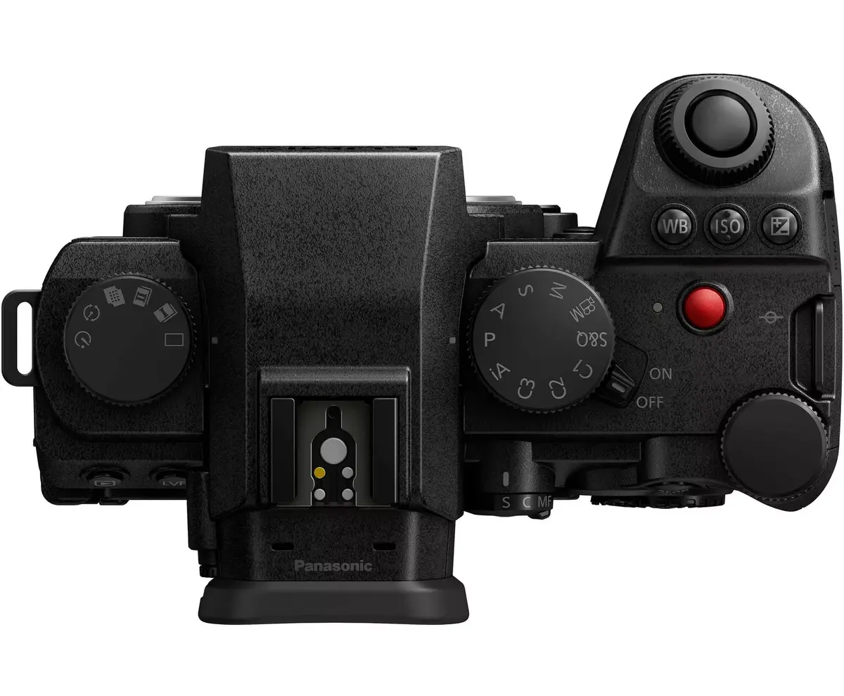 Panasonic Lumix DC-S5 IIX mirrorless camera 24-105mm Photo 6