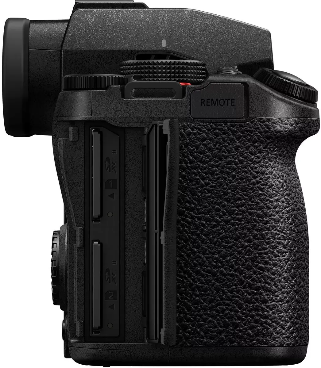 Panasonic Lumix DC-S5 IIX mirrorless camera 24-105mm Photo 10