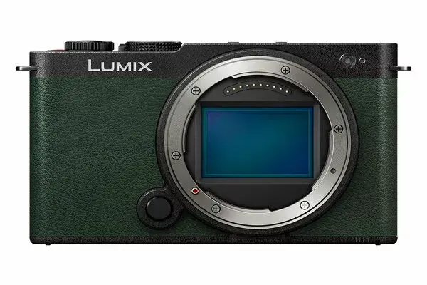 Compact camera Panasonic Lumix S9 Photo 2