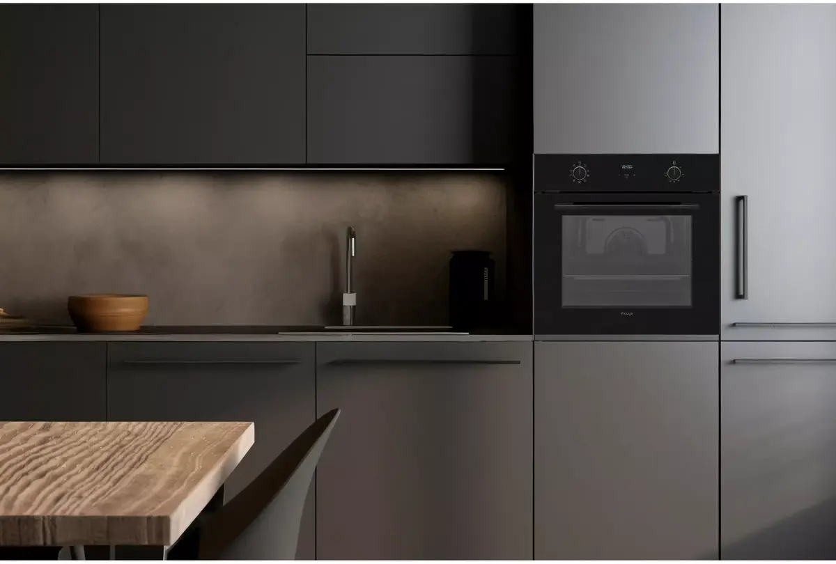 Встраиваемый духовой шкаф Kluge KTE1010B Photo 4
