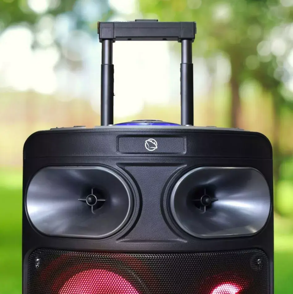 MANTA SPK0803B140 portable Bluetooth karaoke speaker 140W Photo 4