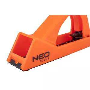 Скребок ручной NEO tools 50-257, лезвие из нержавеющей стали, 70 г