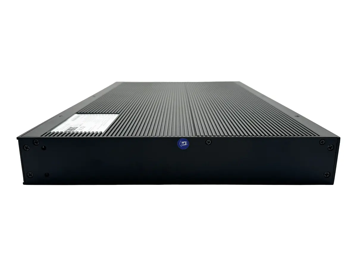LevelOne IGU-2872 Industrial Fiber Switch Photo 2