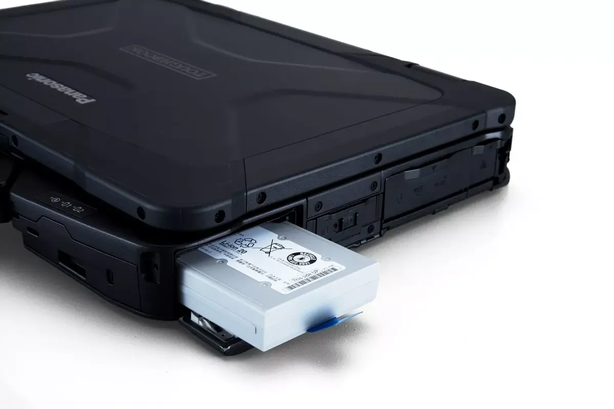 Ноутбук Panasonic Toughbook FZ-40FZ004B4 Photo 8