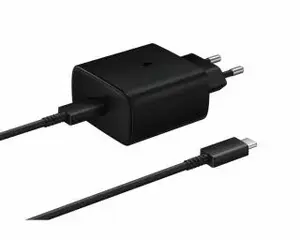 Пакет автомобильного/путевого зарядного устройства и кабеля USB-C, Samsung 45W EP-TA845EBE и USB-C/USB-C EP-DW767JBE, черный