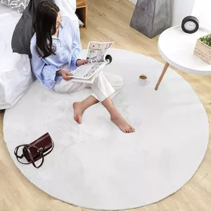 Strado Rabbit Round Rug 100x100 cm White