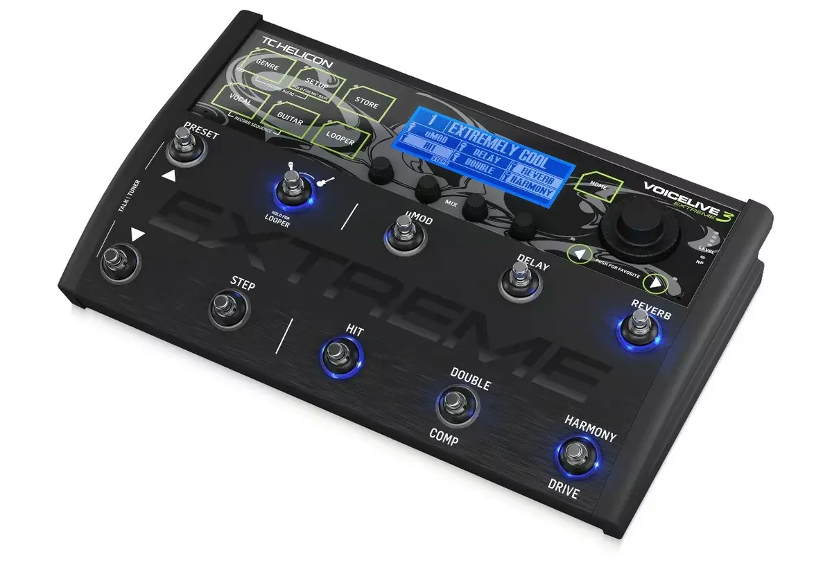 Мультиэффект процессор TC-Helicon Voice Live 3 Extreme Photo 4