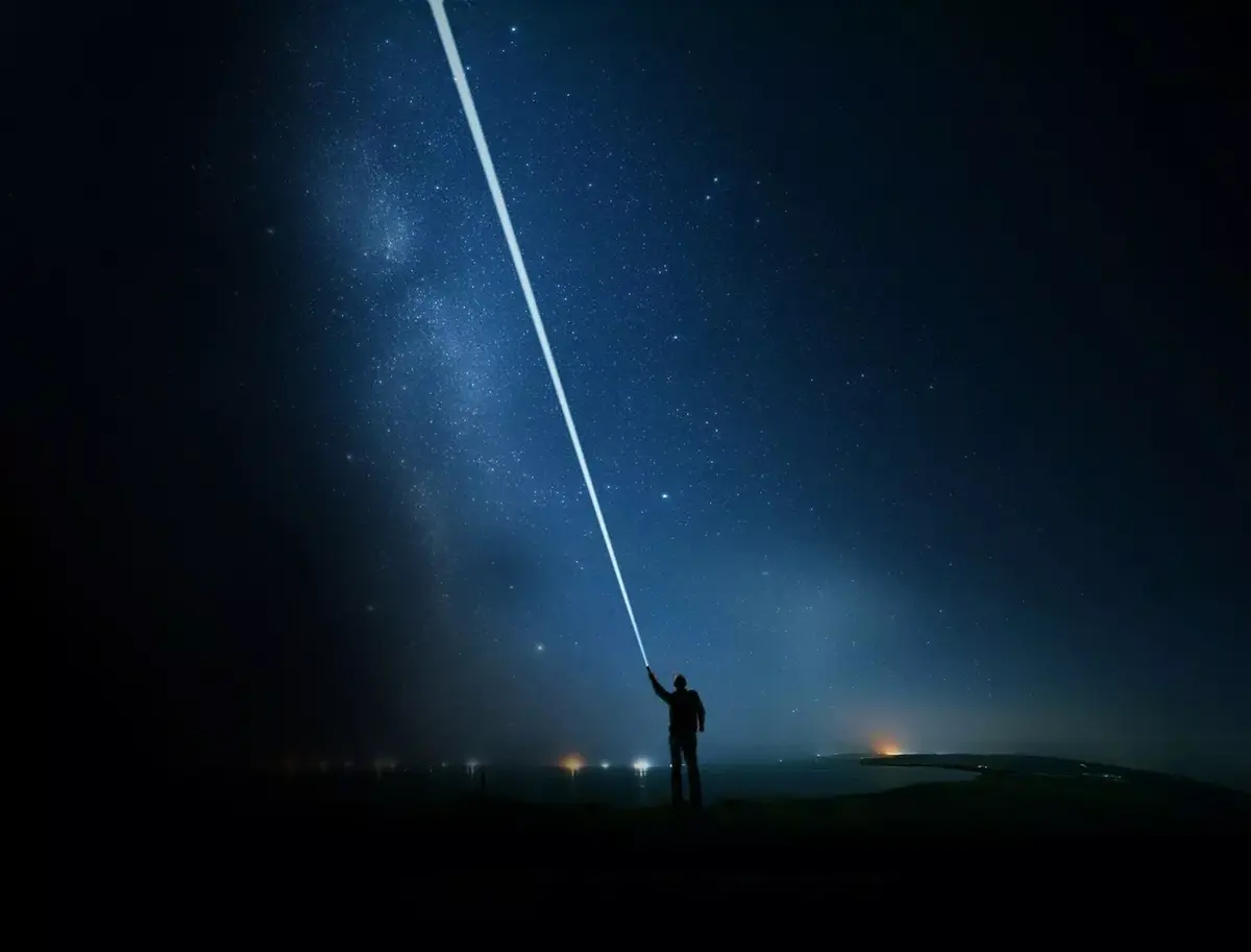 Ручной фонарь Led Lenser 502987 — 1000 лм, перезаряжаемый Photo 17