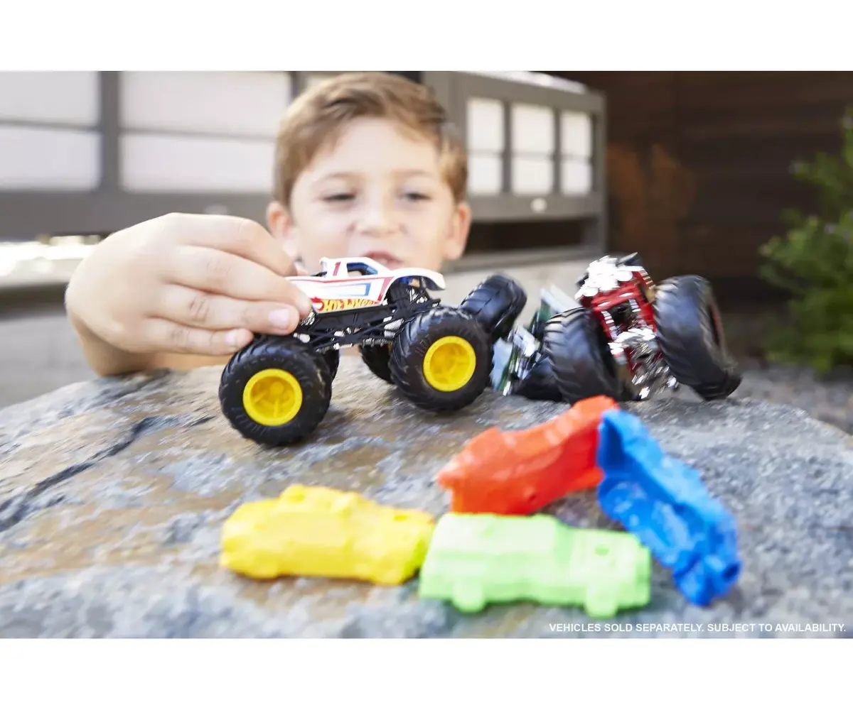 Hot Wheels Monster Trucks Selection set Photo 8