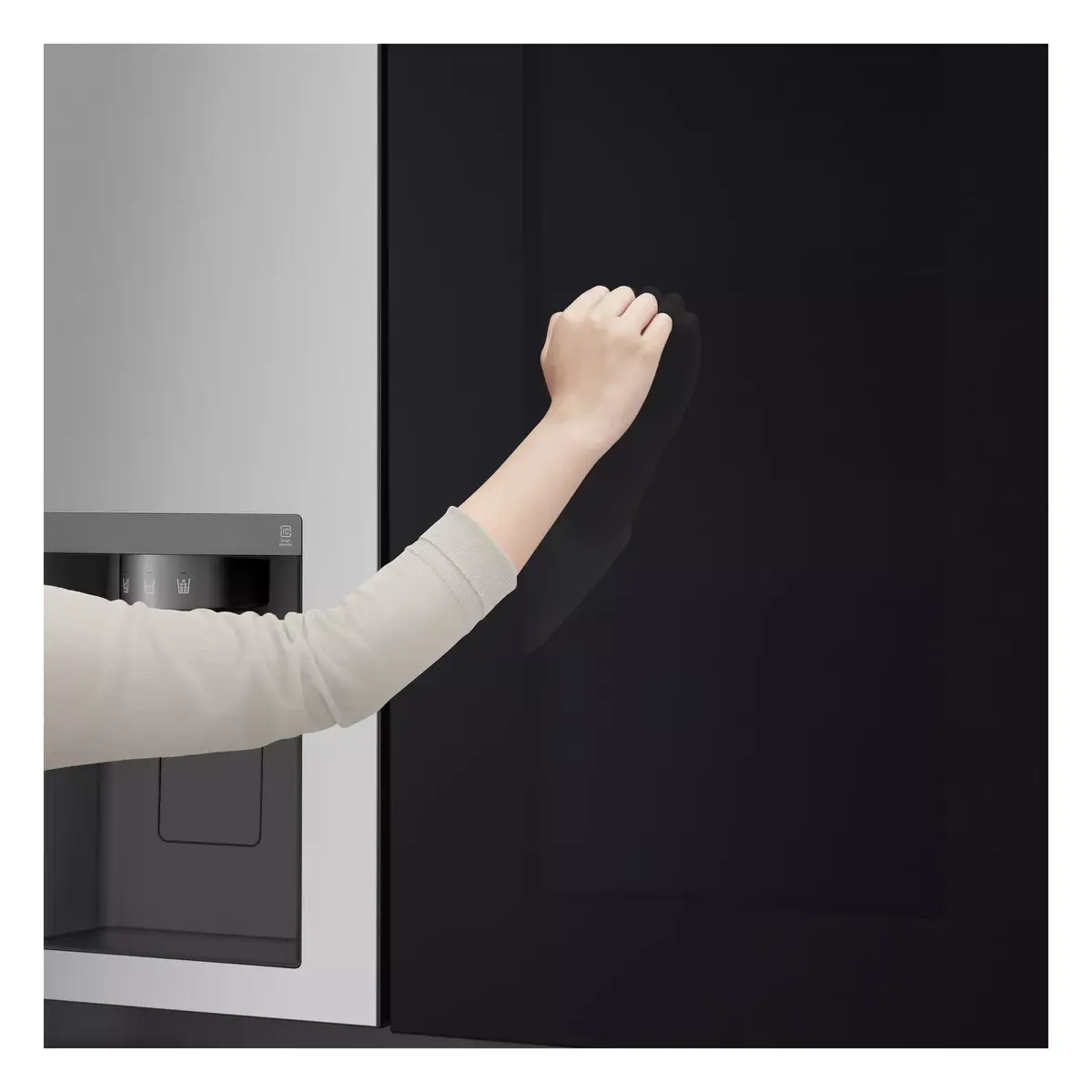 LG GSGV81PYLL side-by-side refrigerator Photo 11