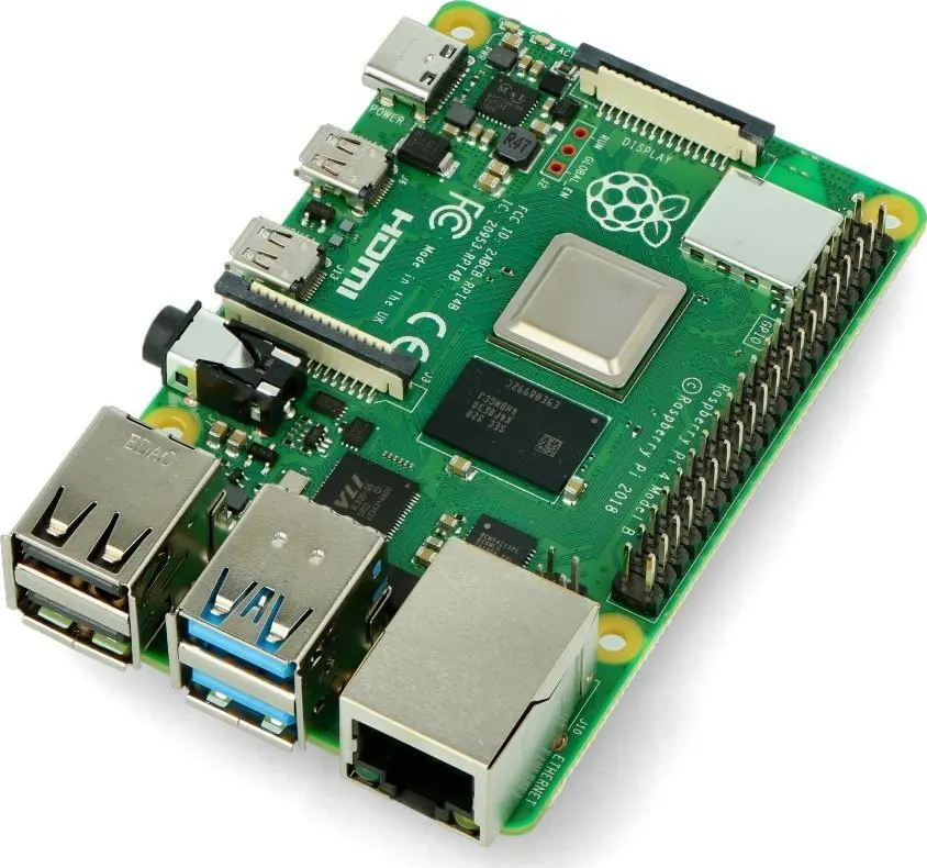 Raspberry Pi 4 Model B single-board computer Photo 2