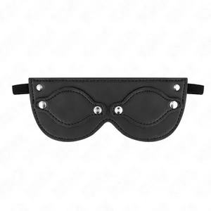 Маска KINK D-240915 кожзамённая с отстёгивающимися накладками для глаз 22 × 9 см