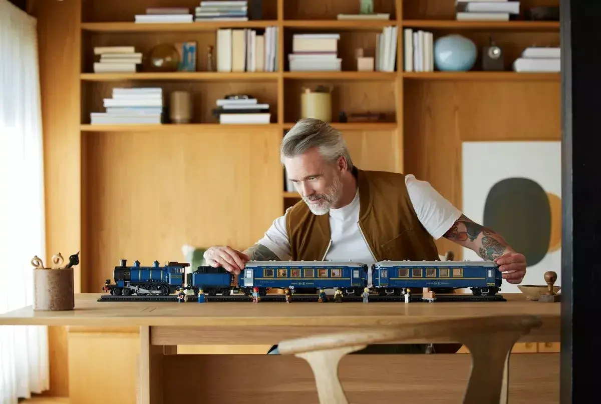 LEGO train set LEGO IDEAS 21344 The Orient Express Photo 10