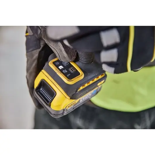 Шуруповёрт DeWALT DCF860E2T-QW Photo 13