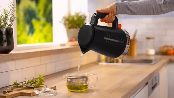 Electric kettle Bosch TWK4M223 1.7 L 2400 W Photo 9