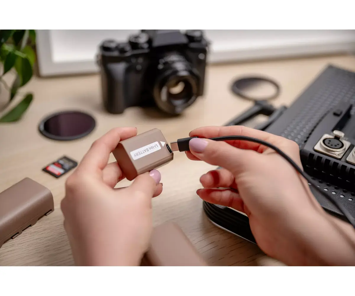 Аккумулятор Newell LP-E6P USB-C NL4471 Photo 5
