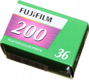 35mm Color Negative Film Fujifilm ISO 200 36 Exposures – 135 Format