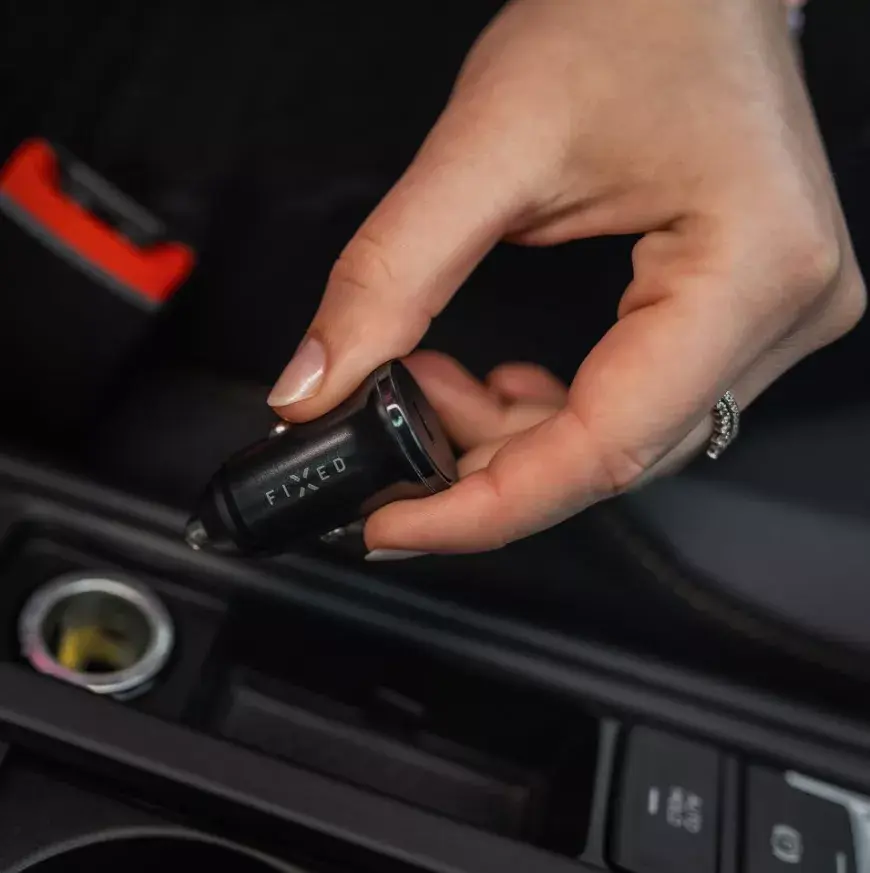 Car USB‑C charger FIXED FIXCC20N‑C‑BK 20W Photo 4