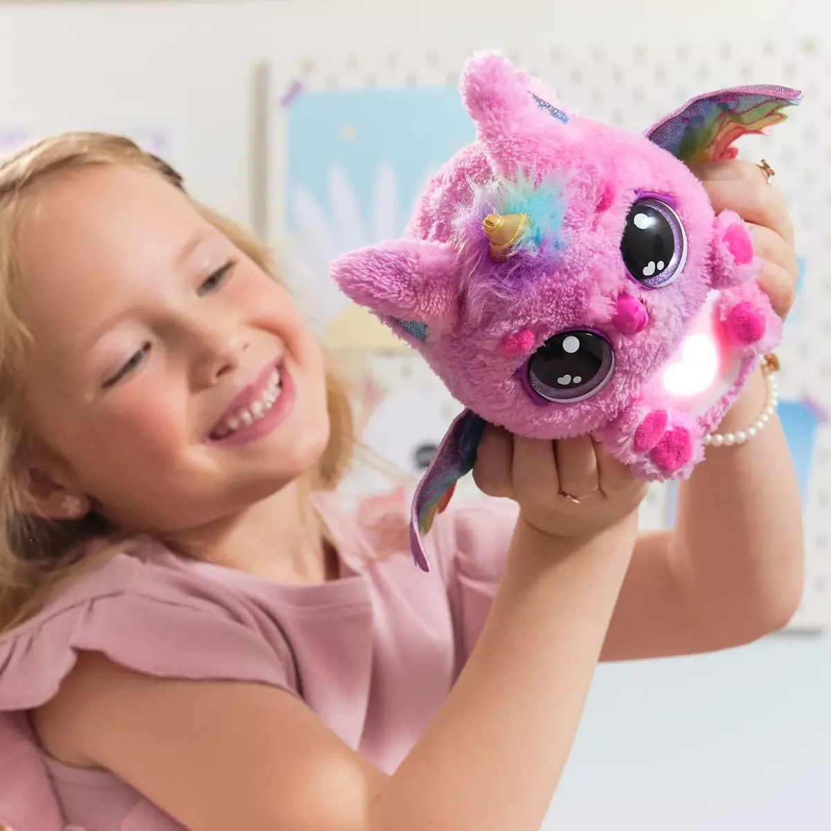 Hatchimals Alive Mystery Hatch Pufficorn Photo 7