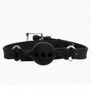 Кляп KINK COLLAR & GAG D-240814 из цельного силикона 55×2 см с регулируемым ремешком 35–51 см, чёрный