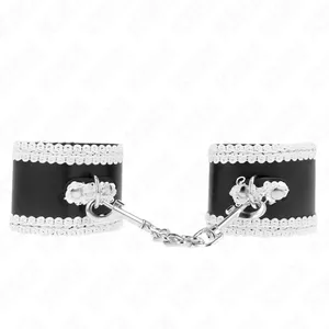 Наручники KINK Ткань Черные с Белым Кружевом 20-23 см x 5.5 см
