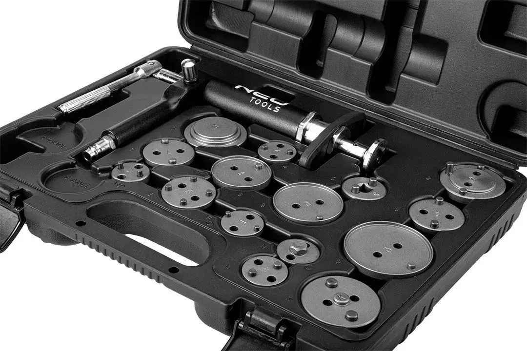 Mechanikas rīku komplekts NEO tools 11-132 Photo 2