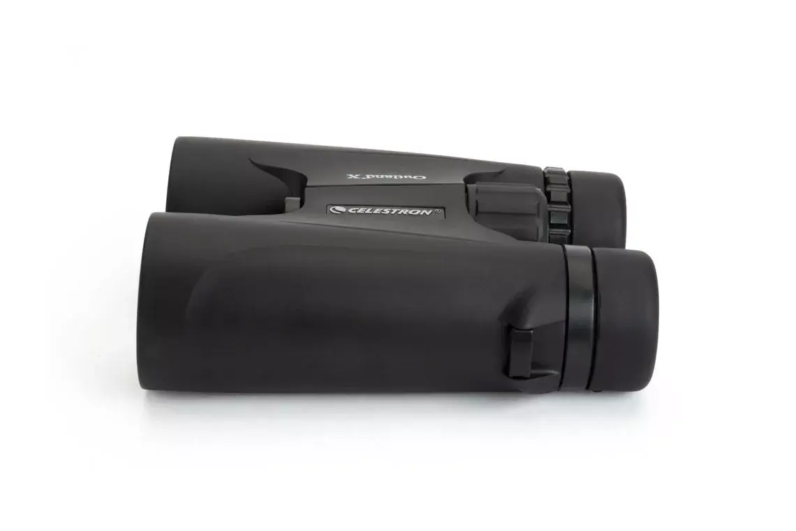Celestron Outland X 10x42 binocular Photo 4
