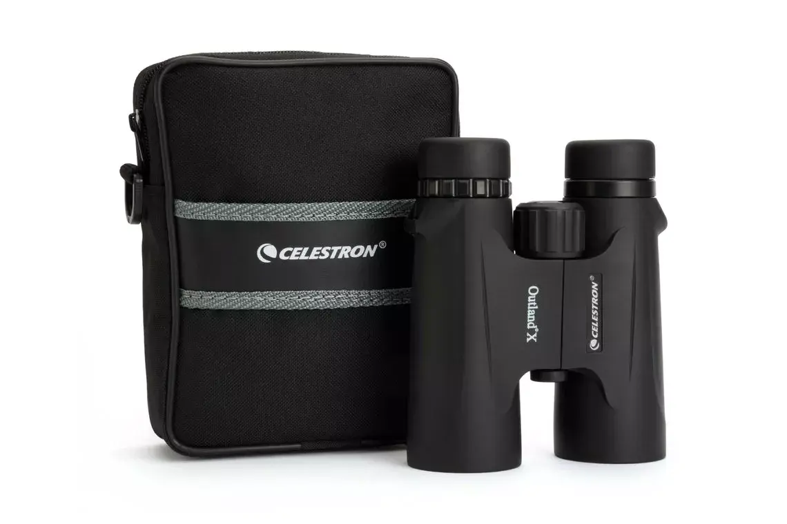 Celestron Outland X 10x42 binocular Photo 6