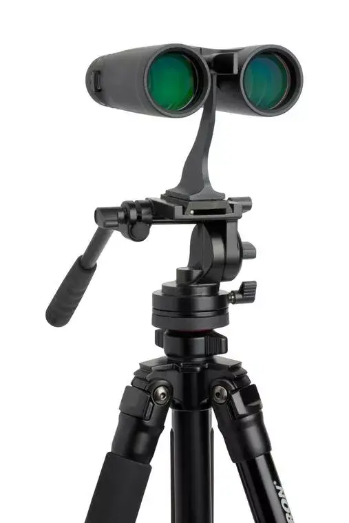 Celestron Outland X 10x42 binocular Photo 8