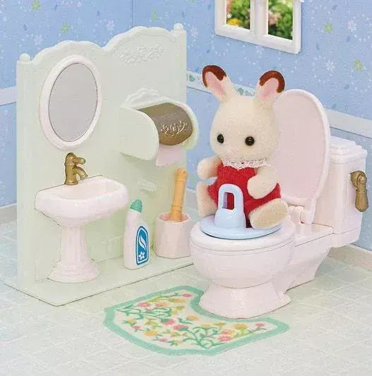 Sylvanian Families Tualetes komplekts — Epoch Photo 9
