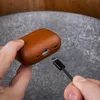 Кожаный чехол FIXED для AirPods Pro 2 с MagSafe Photo 9