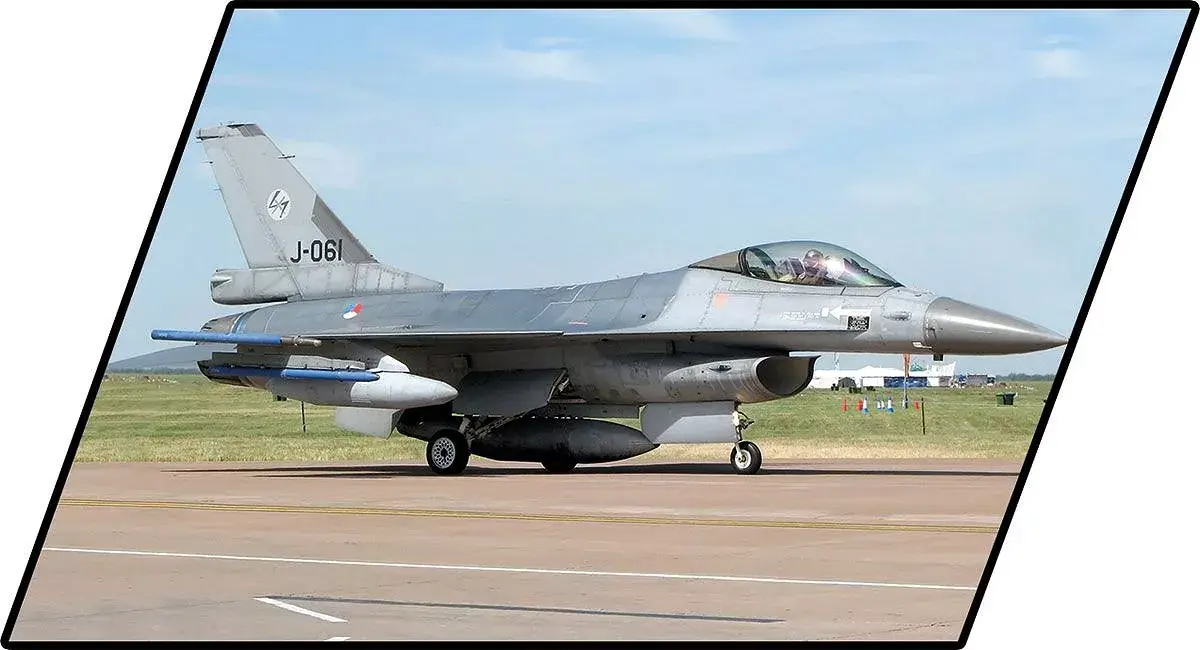Building blocks COBI F-16AM Fighting Falcon Photo 4