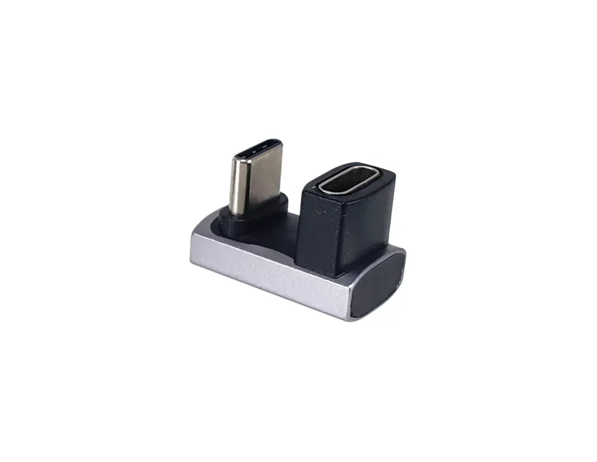 USB 4 C-C U Plug Adapter Equip 133477 Photo 3