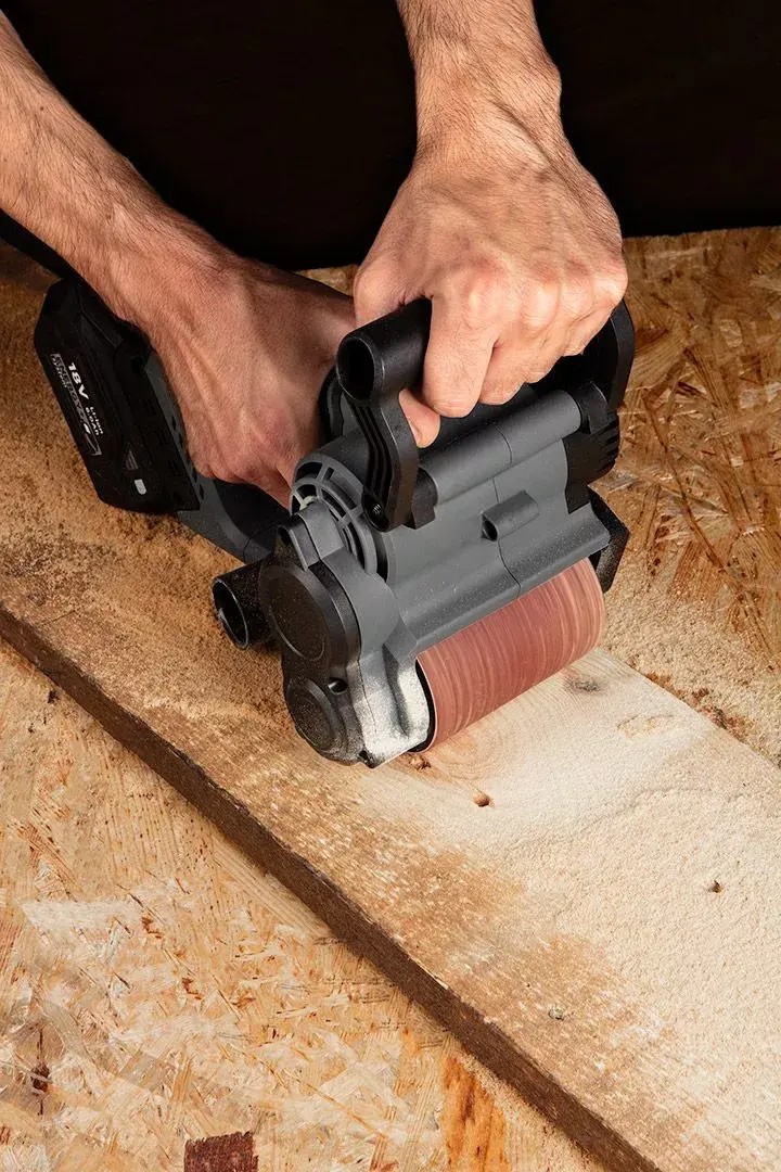 Portable sander Graphite 58GE137 Photo 2