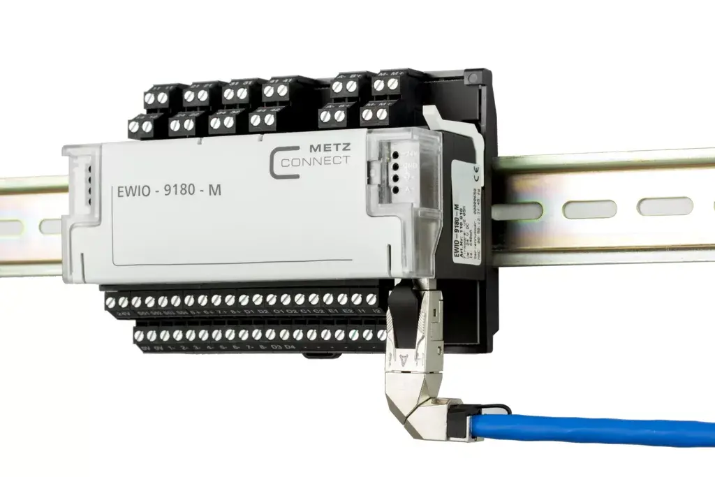 METZ CONNECT 40G RJ45 field plug pro 360 Photo 3
