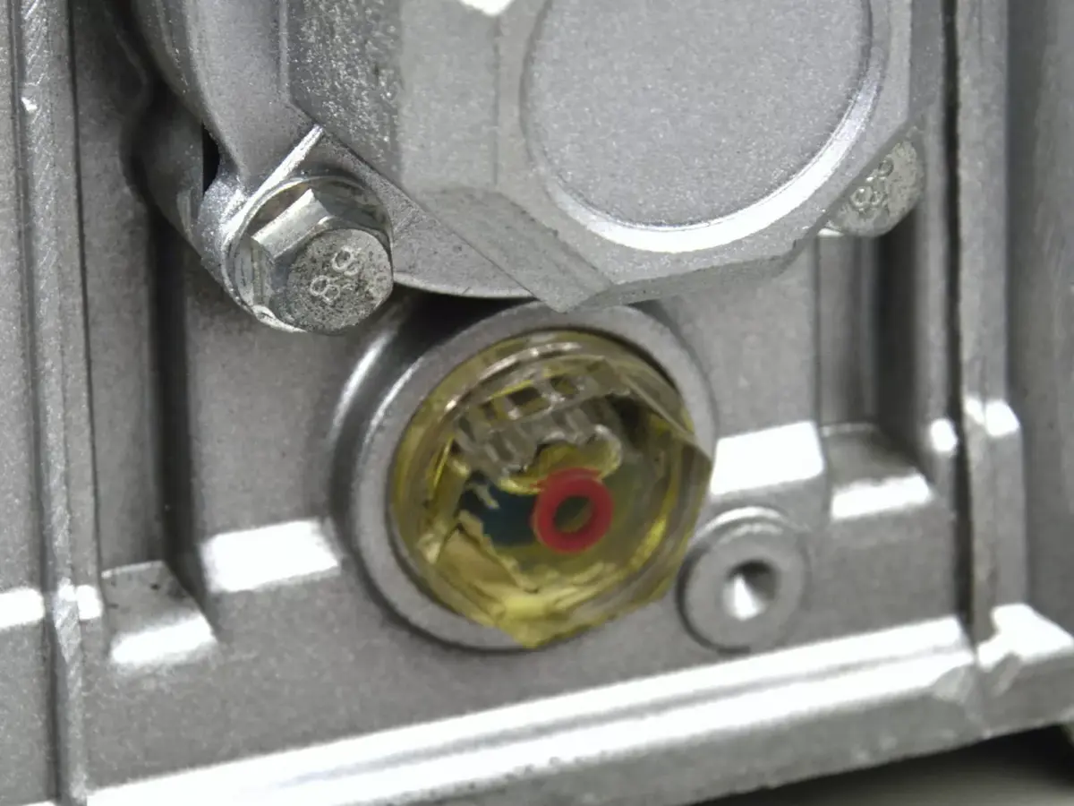 GEKO G80303 eļļas gaisa kompresors 100 l Photo 5